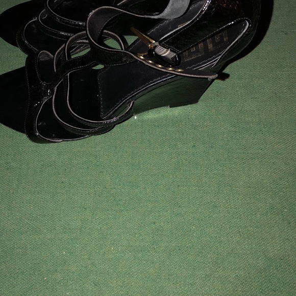 Givenchy strappy wedge sandals - Picture 3 of 5